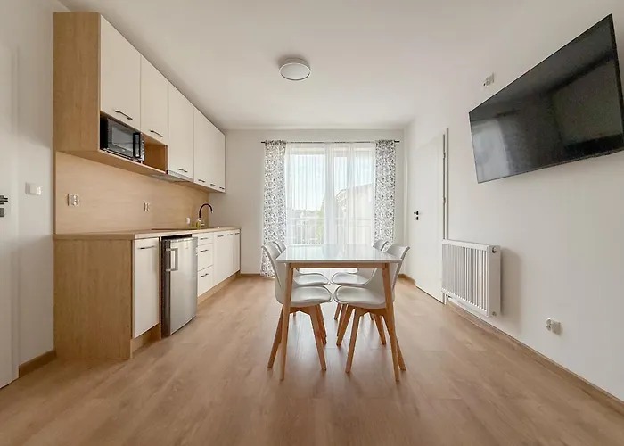 Morska 3 Bed & Breakfast Karwia